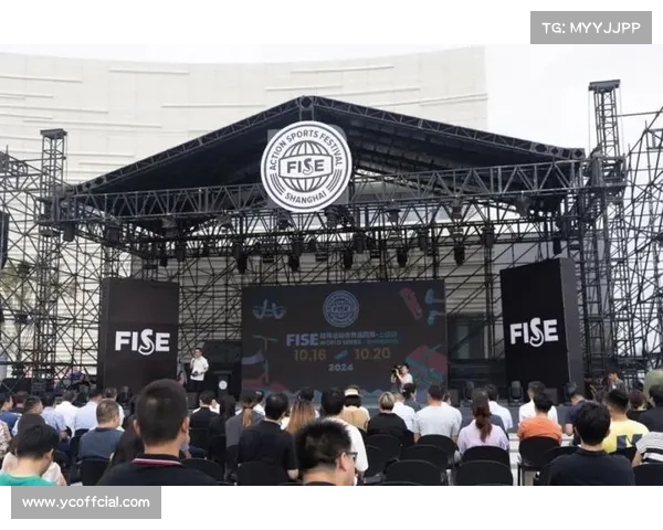 2025FISE上海站首日BMX平地花式业余组开赛,中日选手分数紧咬 2025FISE上海站首日BMX平地花式业余组开赛,中日选手分数紧咬